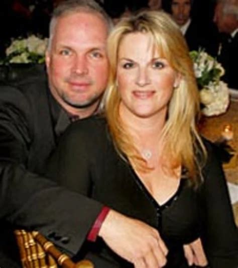 Garth Brooks & Trisha Yearwood Celebrate Five-Year Anniversary