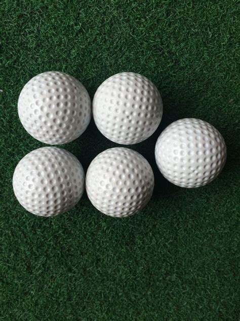 Standard mini golf ball OR low bounce golf ball