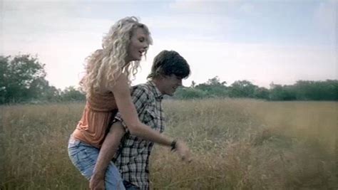 Taylor Swift - Tim McGraw [Music Video] - Taylor Swift Image (21519410) - Fanpop