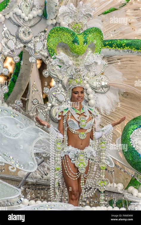 Carnival Queen on Richly Decorated Float, Carnival Parade, Santa Cruz, Tenerife Stock Photo - Alamy