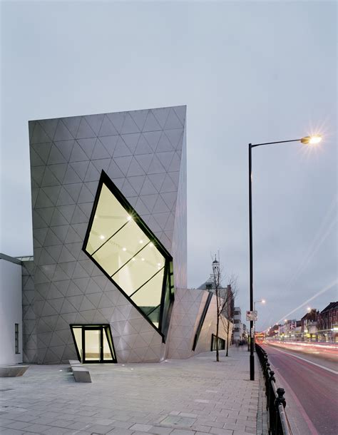 London Metropolitan University Graduate Centre - Libeskind