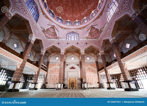 Inside the Putra Mosque, Putrajaya Stock Image - Image of religion, malaysia: 53607461