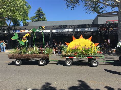 UCDavis Picnic Day Parade 2018. Cute float. | Parade float, Parades, Float