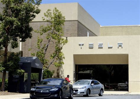 California Helped Create Tesla (TSLA), Newsom Says With Musk Moving HQ ...