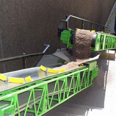 EZ Lift Dirt Conveyor - 21' Electric for Sale in Seattle, WA - OfferUp