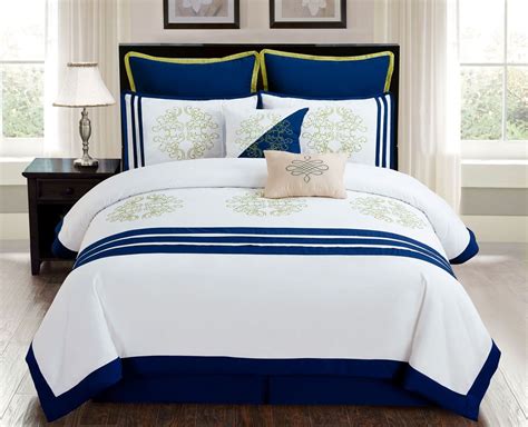 Navy And White Comforter Sets | White comforter, King size comforter ...