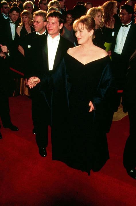 Meryl & her son Henry Wolfe - The 68th Annual Academy Awards 1996 | Meryl streep, Merly streep ...