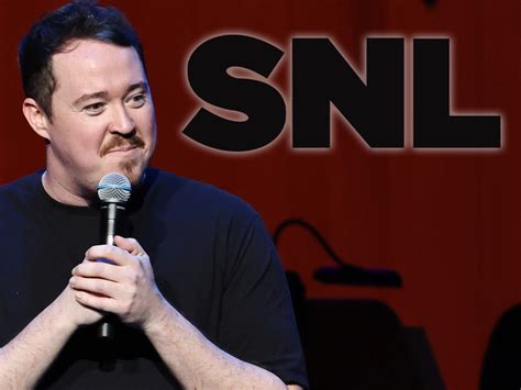 O comediante Shane Gillis apresentará 'SNL' após demissão em 2019 por ...