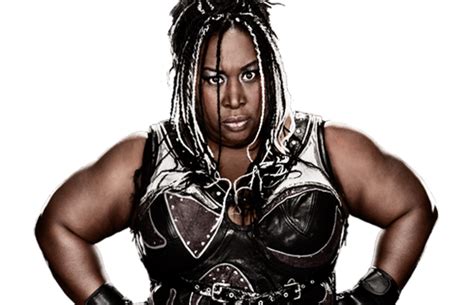 Kharma Talks 'Total Divas', Returning to the WWE, the Bella Twins & More - Diva Dirt