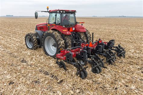 In-Line Rippers | Deep Tillage Equipment | Case IH