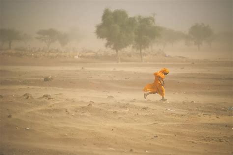 Sand & dust storms | UNCCD