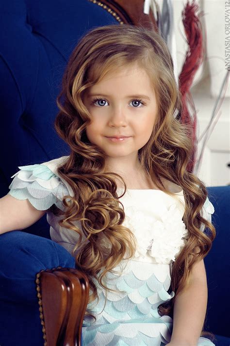 17 Best images about Toddlers and Tiaras on Pinterest | Pageant hairstyles, Side fishtail braids ...