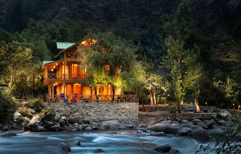 5 Quaint, Secluded Riverside Homestays That Could Be Your Next Workstation