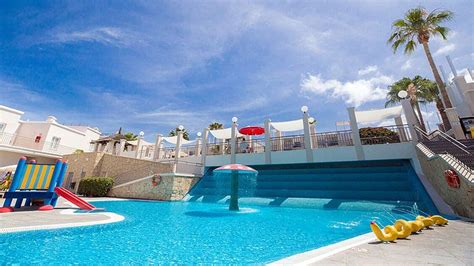 Los Olivos Beach Resort Tenerife | Holidays to Canary Islands | Broadway Travel