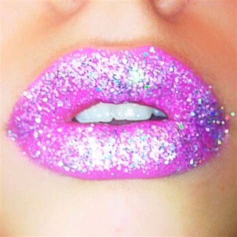 Pink glitter lips | Glitter lips, Pink glitter, Lip art