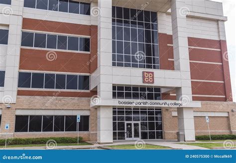 Front Facade of Bossier Parish Community College BPCC Editorial Image ...