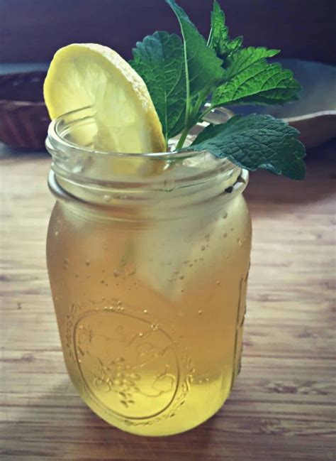 Lemon Balm Recipes: food, drinks, remedies, + more!