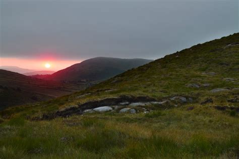 Top 5 Sunrise/Sunset Locations in the Mourne Mountains - Trek NI