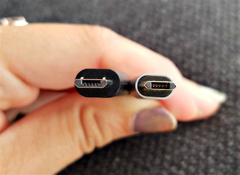 Reversible Micro USB Cable Simply Makes Life Easier - GetdatGadget