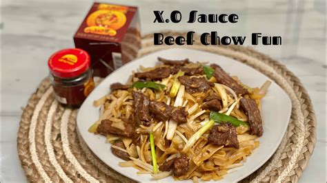 X.O Sauce Beef Chow Fun - YouTube