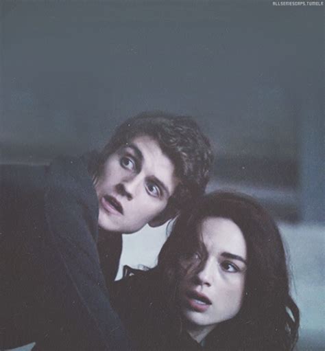 Isaac Lahey and Allison Argent. Daniel Sharman. | Novios, Parejas