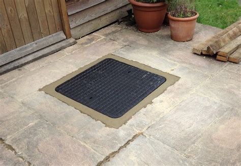 Custom replacement manhole covers, new manhole cover fitting service ...