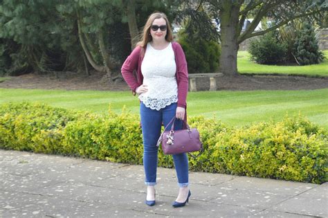 What To Wear With A Purple Handbag Outfit | Handbag outfit, Purple ...