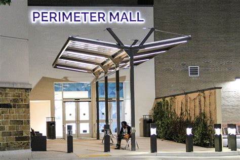 Perimeter Mall Opens In Atlanta, GA