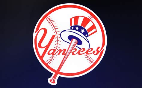 N Y Yankees Logo - Bat in the Hat Photograph by Allen Beatty - Pixels