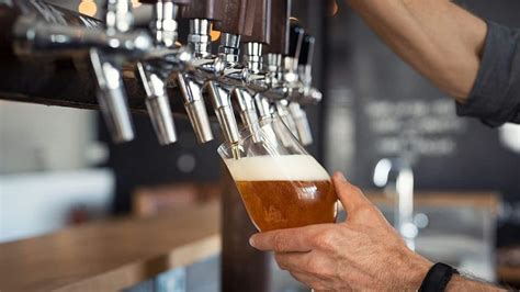 Draft Beer Explained: The Homebrewer's Guide [Brewing Insights]