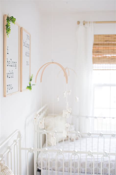 Dreamy Twin Nursery Ideas | Inspiring Gender Neutral Twin Nursery For 2 ...