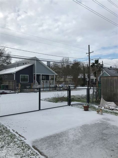 Reader photos: Historic winter storm dumps snow, ice across Houston area