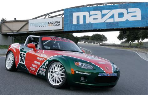 Roadster.Blog: The Mazda MX-5 Cup