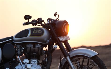 Download wallpaper 3840x2400 royal enfield, motorcycle 4k wallaper, 4k ...