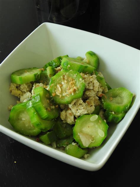 Stir Fried Chinese Okra with Eggs - Healthy Thai Recipes