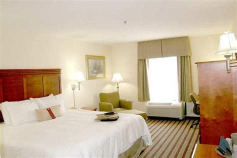 Hampton Inn & Suites Scottsdale is one of the best places to stay in Scottsdale