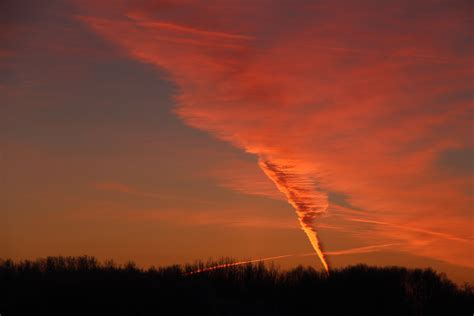 Pink Cloud In Sunrise Free Stock Photo - Public Domain Pictures