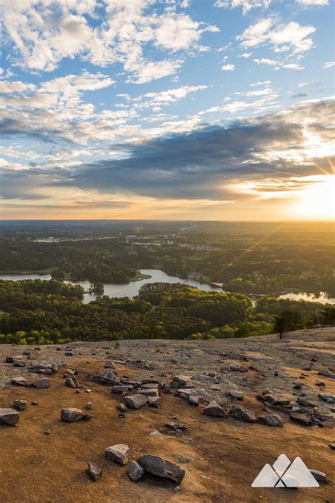 Stone Mountain hiking: the Walk-Up Mountaintop Trail