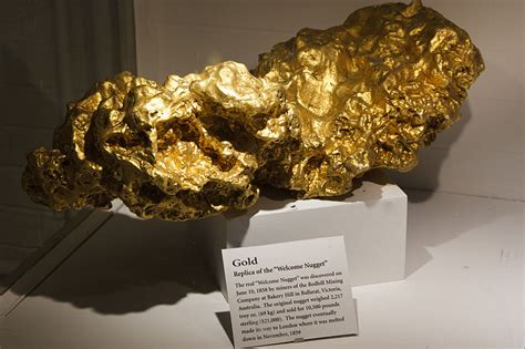 Gold / Geoscience Australia | Adam Faliq