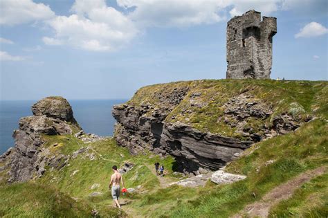 A New Trail at the Cliffs of Moher - The New York Times