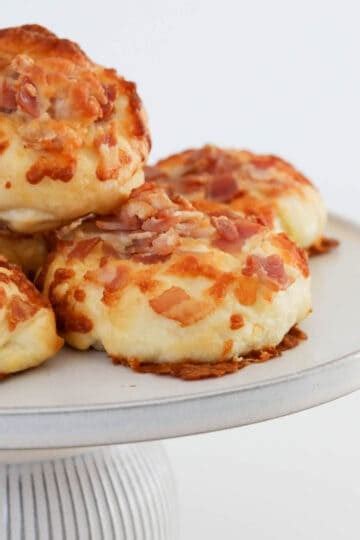 Cheese And Bacon Rolls | Bakers Delight Style - Bake Play Smile