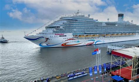 Sea Trials Begin for First-Ever Chinese-Built Large Cruise Ship