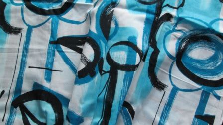 printed-cotton-lawn-fabric