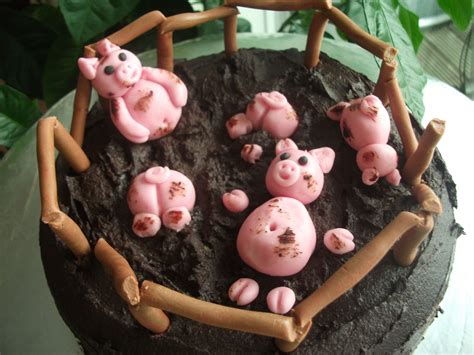 Pig in the mud cake | Mud cake, Cake, Desserts