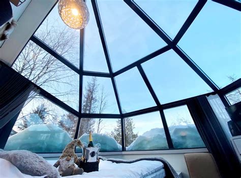 Santa’s Igloos Arctic Circle - Glass Roofs Offer The Best Views ...