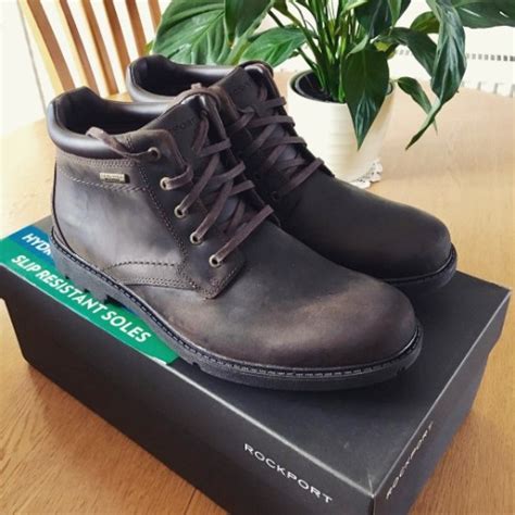 6 Best Waterproof Chukka Boots [The Perfect All-Weather Shoe]