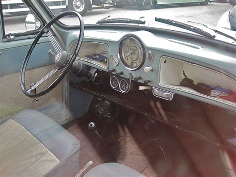 JF-43-73 MORRIS Minor 1000, 1964, interior view | One of the… | Flickr