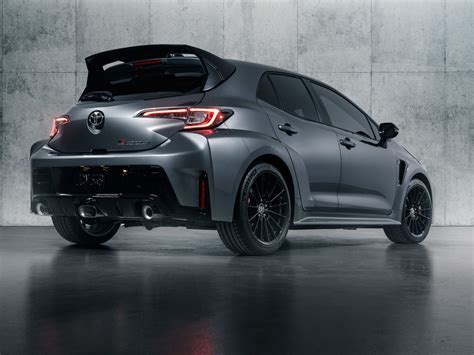 2023 Toyota GR Corolla Debuts With Rally-Tuned AWD, Wicked Widebody - CNET