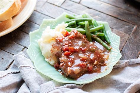 Slow Cooker Swiss Steak - The Magical Slow Cooker