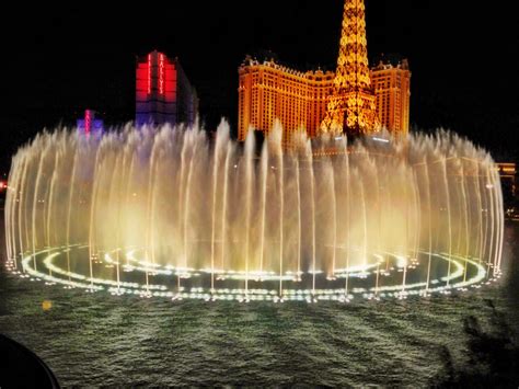 Bellagio Water Show, Las Vegas | Las vegas shows, Las vegas, Favorite places